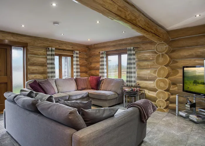 בית נופש Swallow *